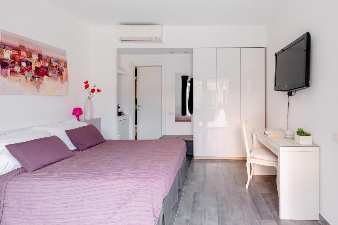 Rhome Accomodation Roma Esterno foto