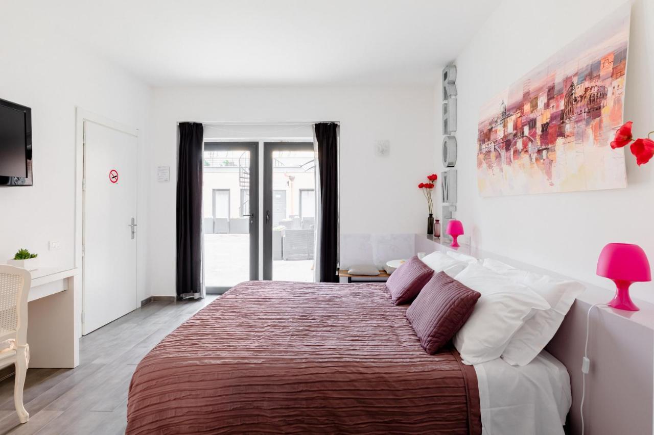 Rhome Accomodation Roma Esterno foto